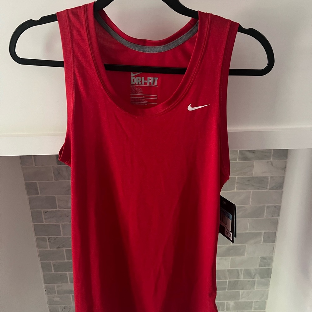 Women’s Nike Red Sleeveless Fitted Tank Top
